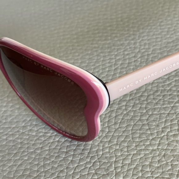 Marc by Marc Jacobs Sunglasses - Picture 2 of 9